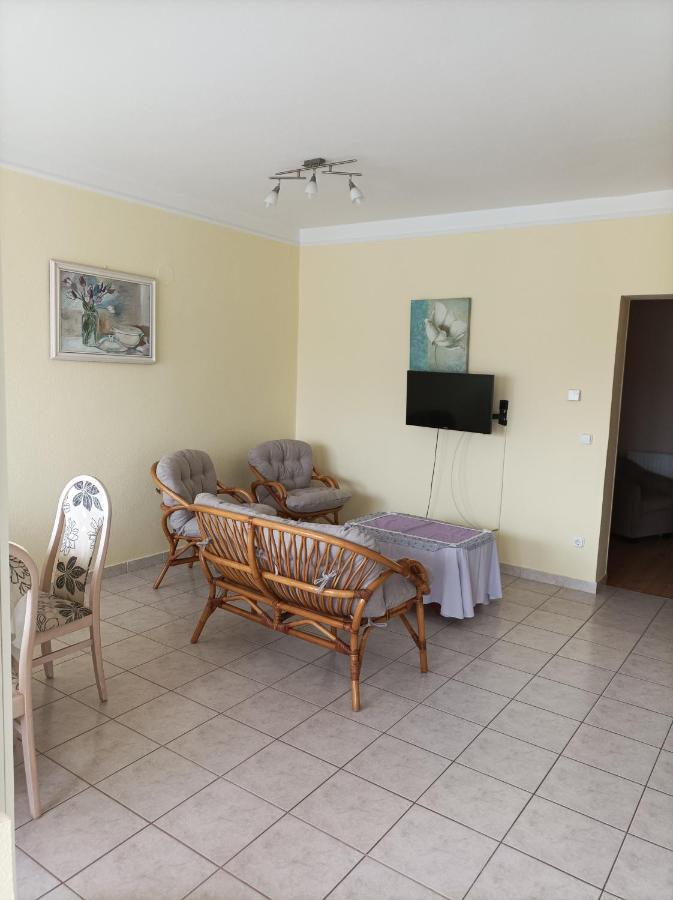 Lázár Apartmanok Heviz Exterior foto