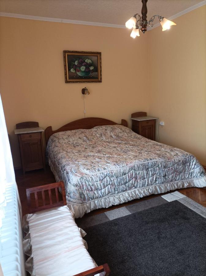 Lázár Apartmanok Heviz Exterior foto
